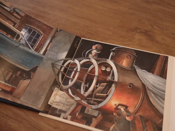 Aufnahme einer Illustration aus dem Buch beim U-Boot-Bau, welche im Heftchen zur CD abgedruckt ist.