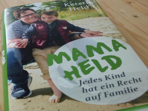 Buchcover des Buches Mama Held