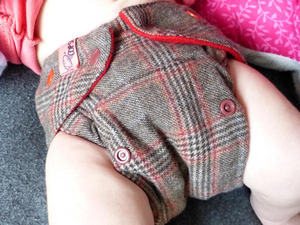 Oops! Wollüberhose One-Size. Meine Tochter trägt die Höschenwindel.