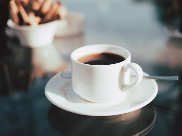 Foto einer Tasse mit Kaffee.